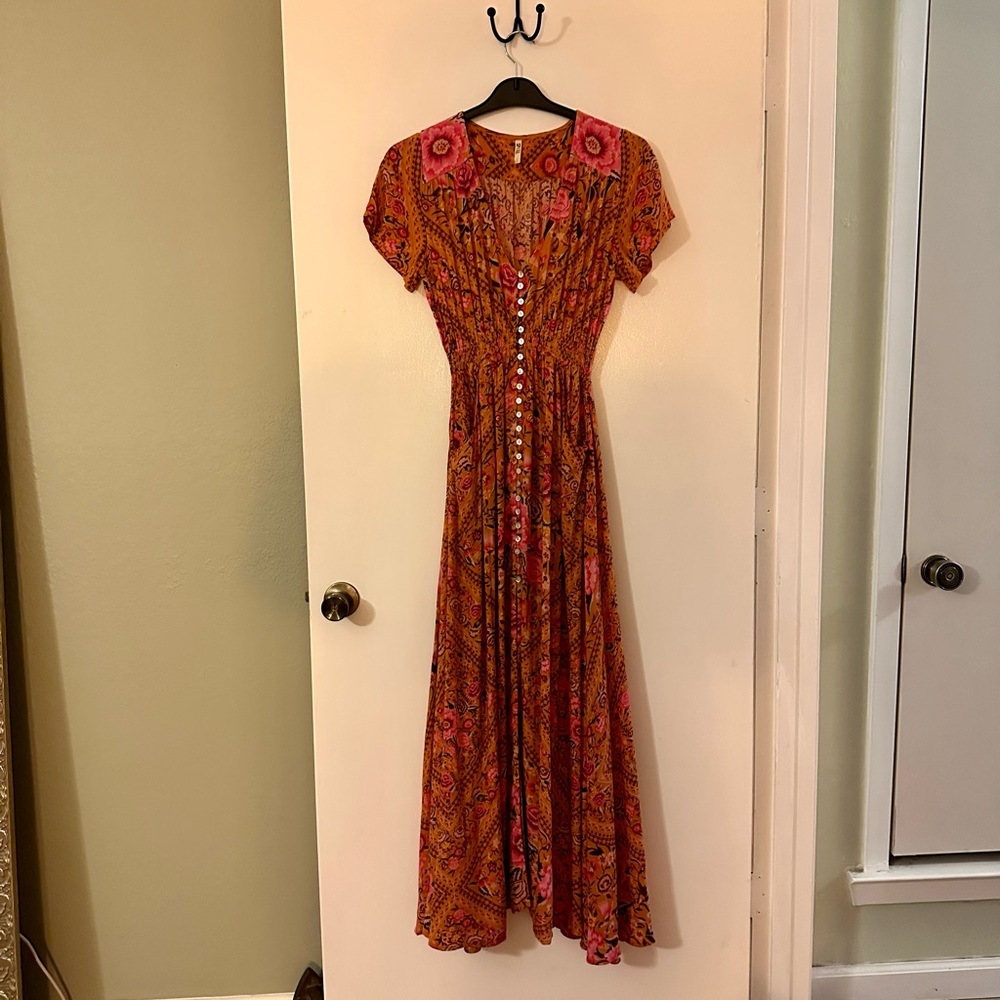 Amber babushka gown 🧡 - Picture 12 of 15